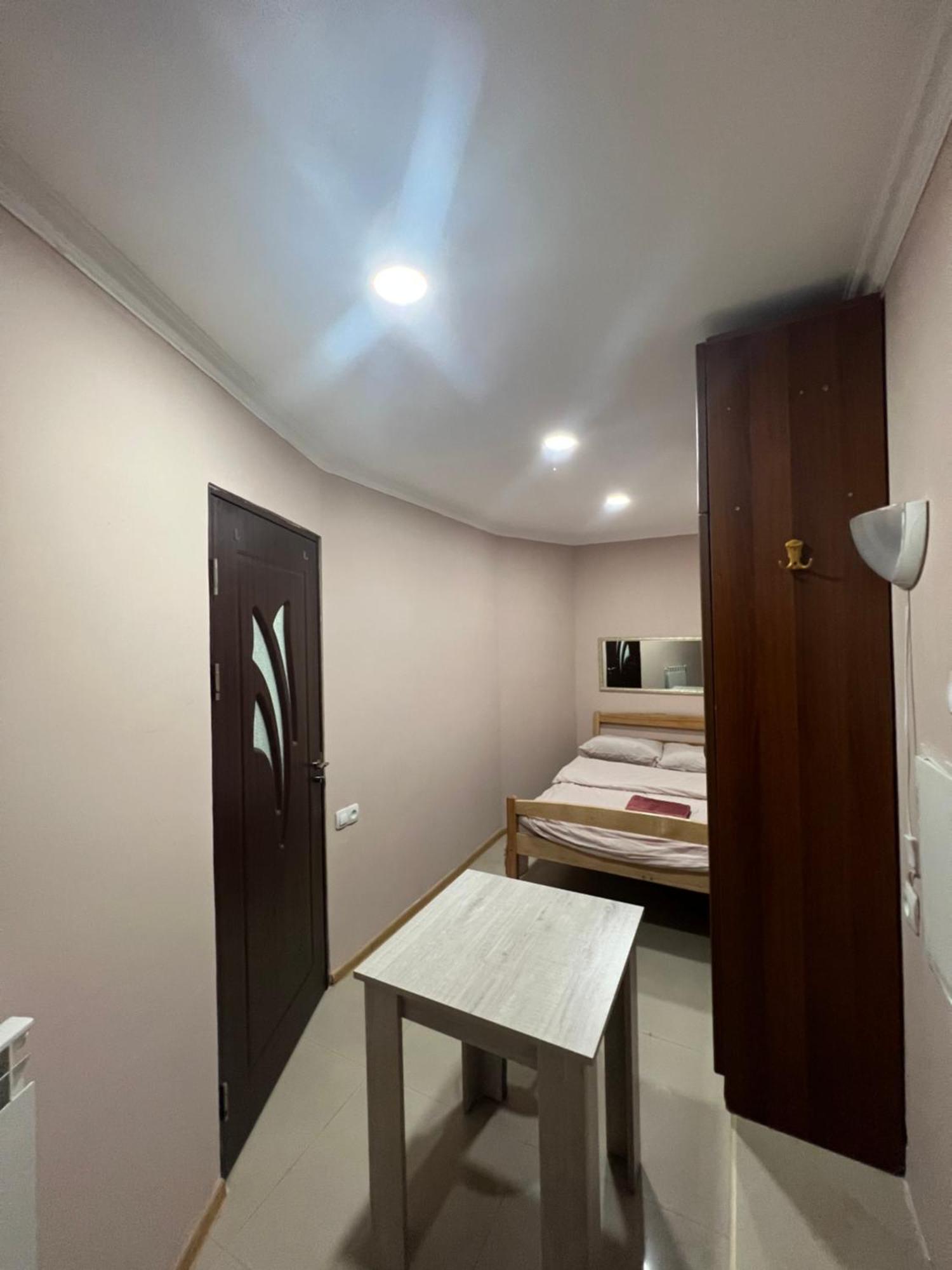 Guest House Northern Avenue Erivan Exterior foto