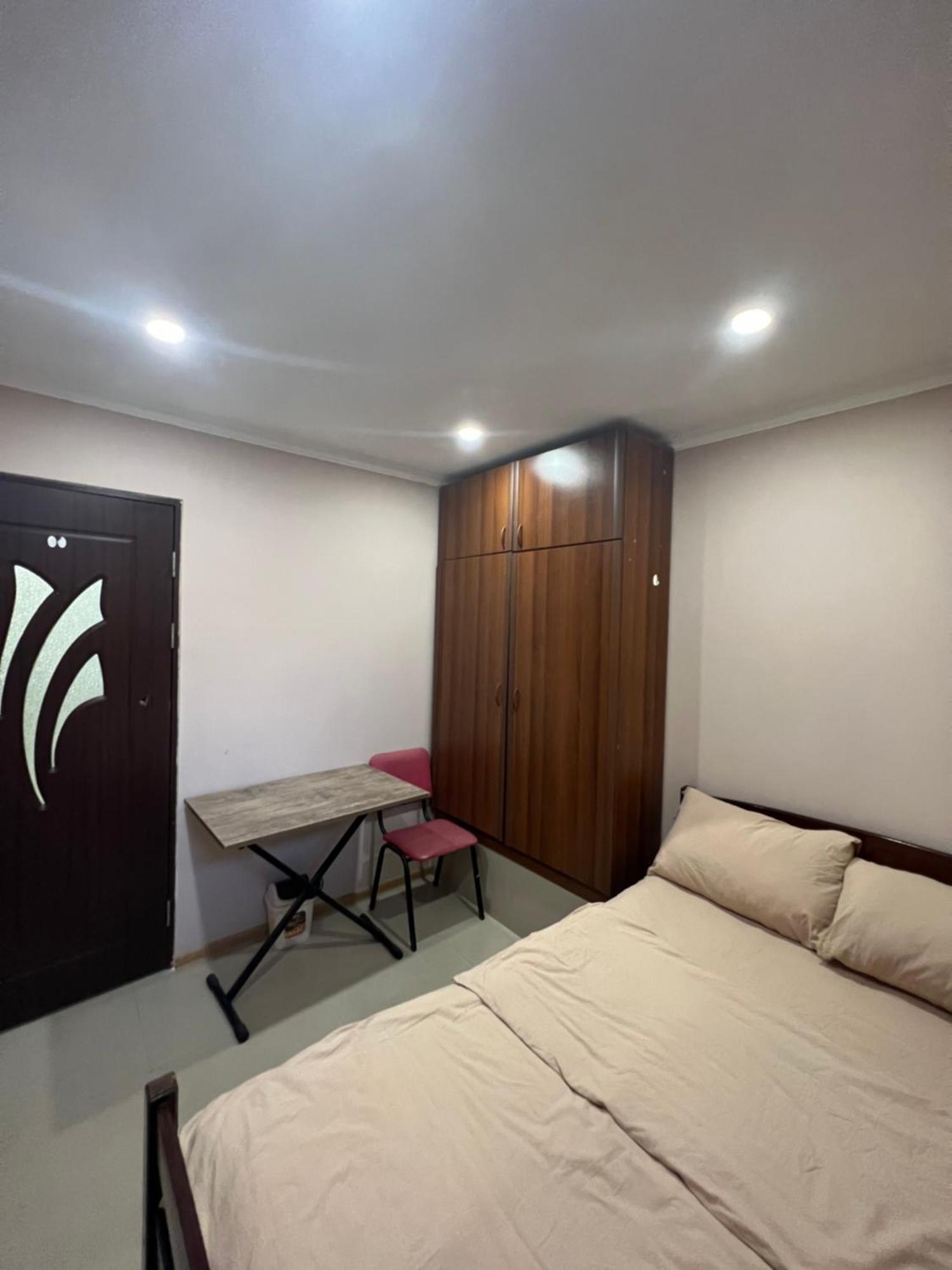 Guest House Northern Avenue Erivan Exterior foto
