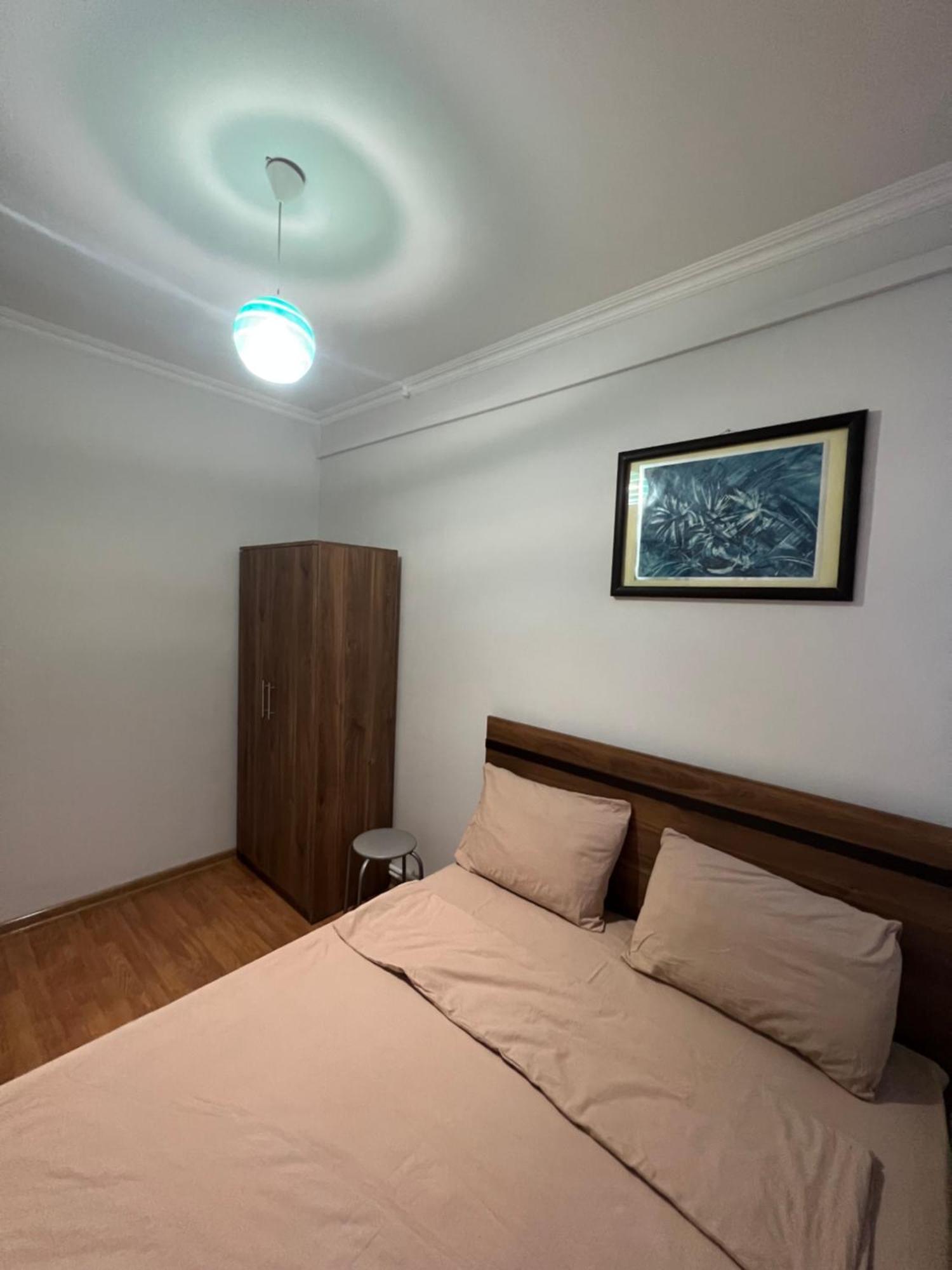 Guest House Northern Avenue Erivan Exterior foto