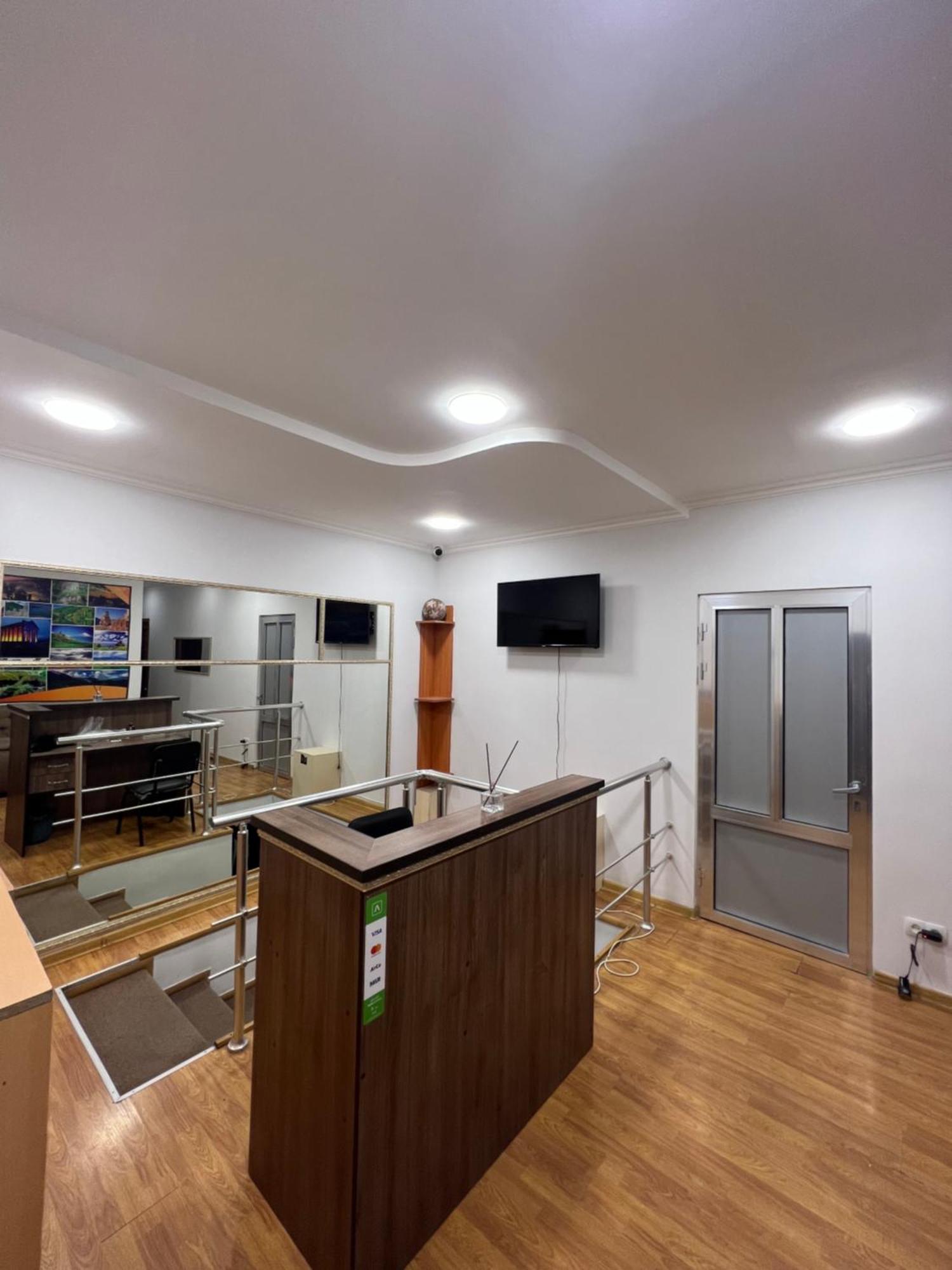 Guest House Northern Avenue Erivan Exterior foto