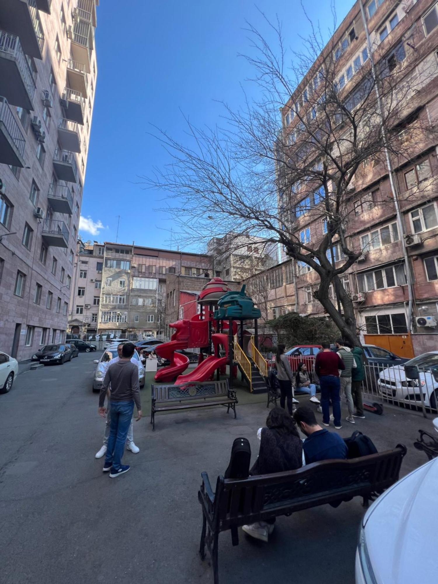 Guest House Northern Avenue Erivan Exterior foto